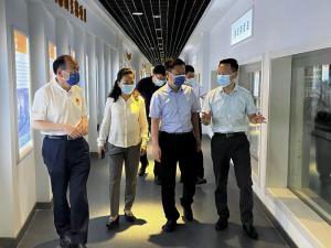 河(he)南(nan)省(sheng)“萬人助萬企(qi)”工作組(zu)到洛陽(yang)正(zheng)大(da)調(diào)研